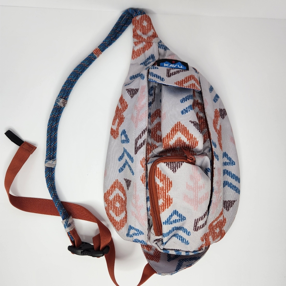 KAVU Mini Patterned Slingback Bag Backpack Multicolor Geometric Print - Picture 4 of 10
